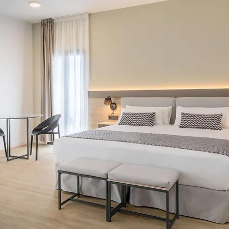 Occidental Puerto Banus מלון מארבלה