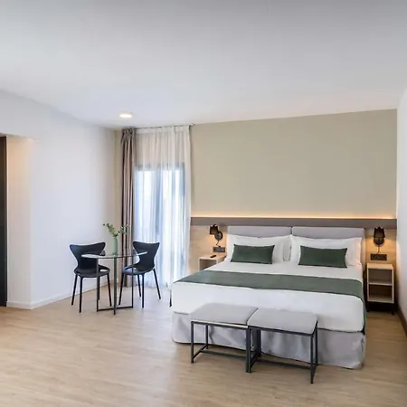מלון Occidental Puerto Banus 4*