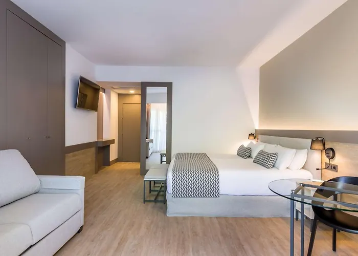 Occidental Puerto Banus 4*