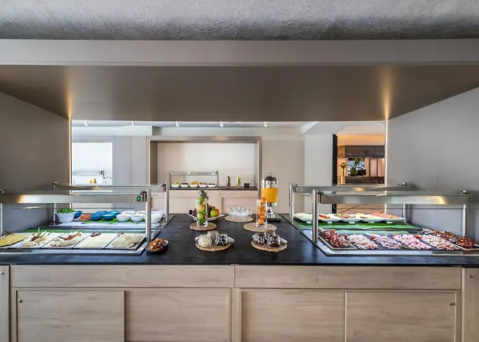 Occidental Puerto Banus Отель Марбелья